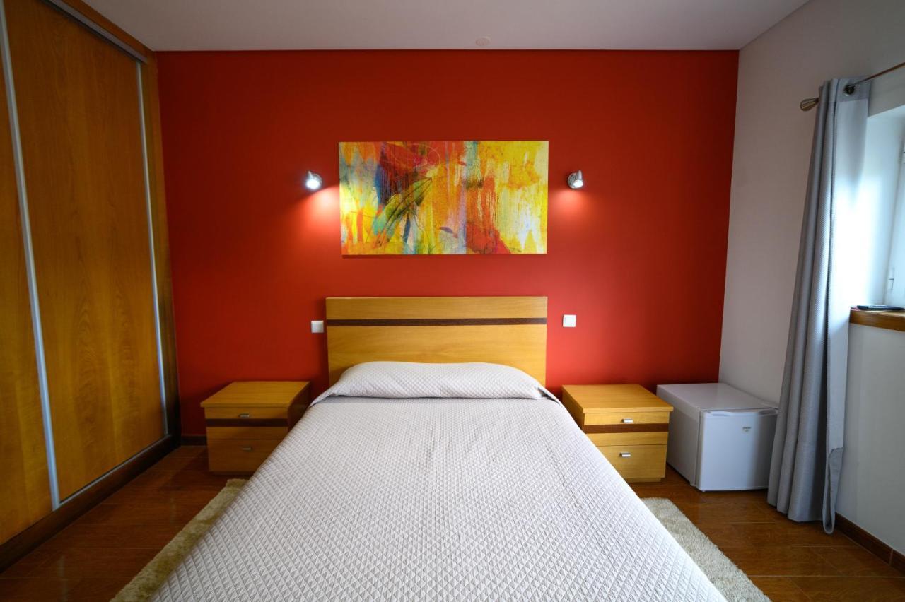 Funileiro, Apartamentos E Quartos Amares Eksteriør bilde
