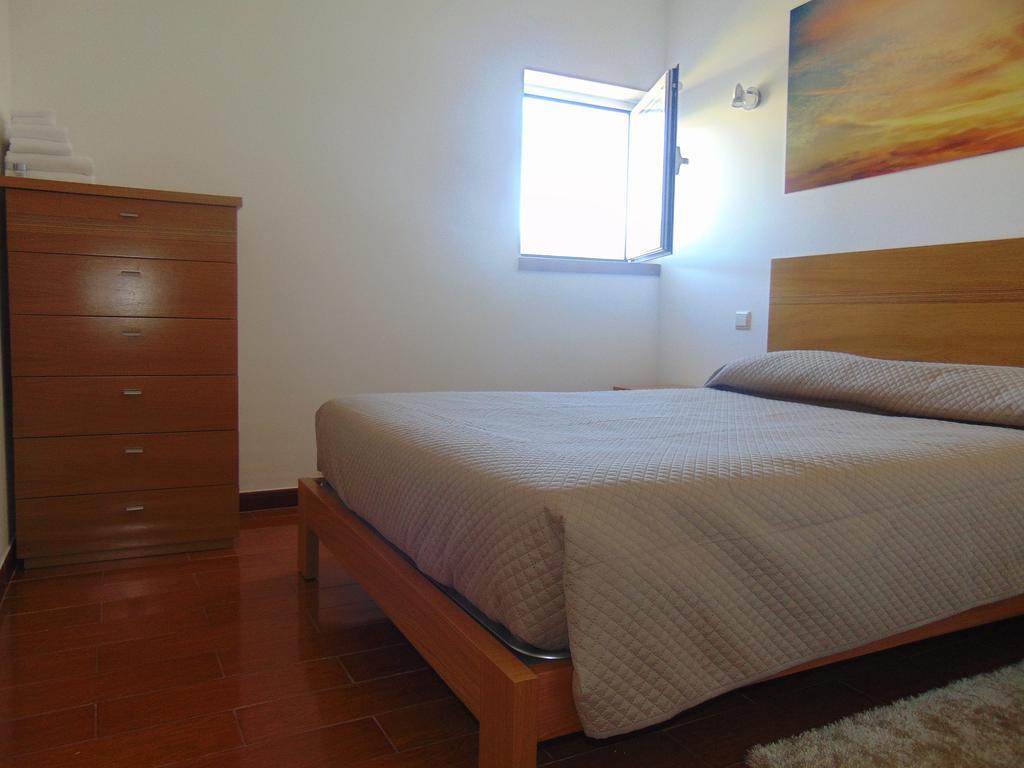 Funileiro, Apartamentos E Quartos Amares Eksteriør bilde
